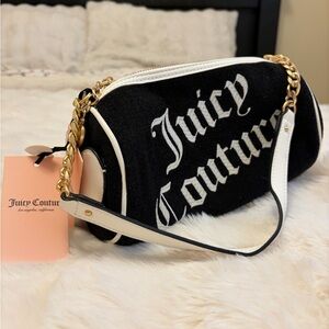 NWT Juicy Couture barrel bag with Gold Chain